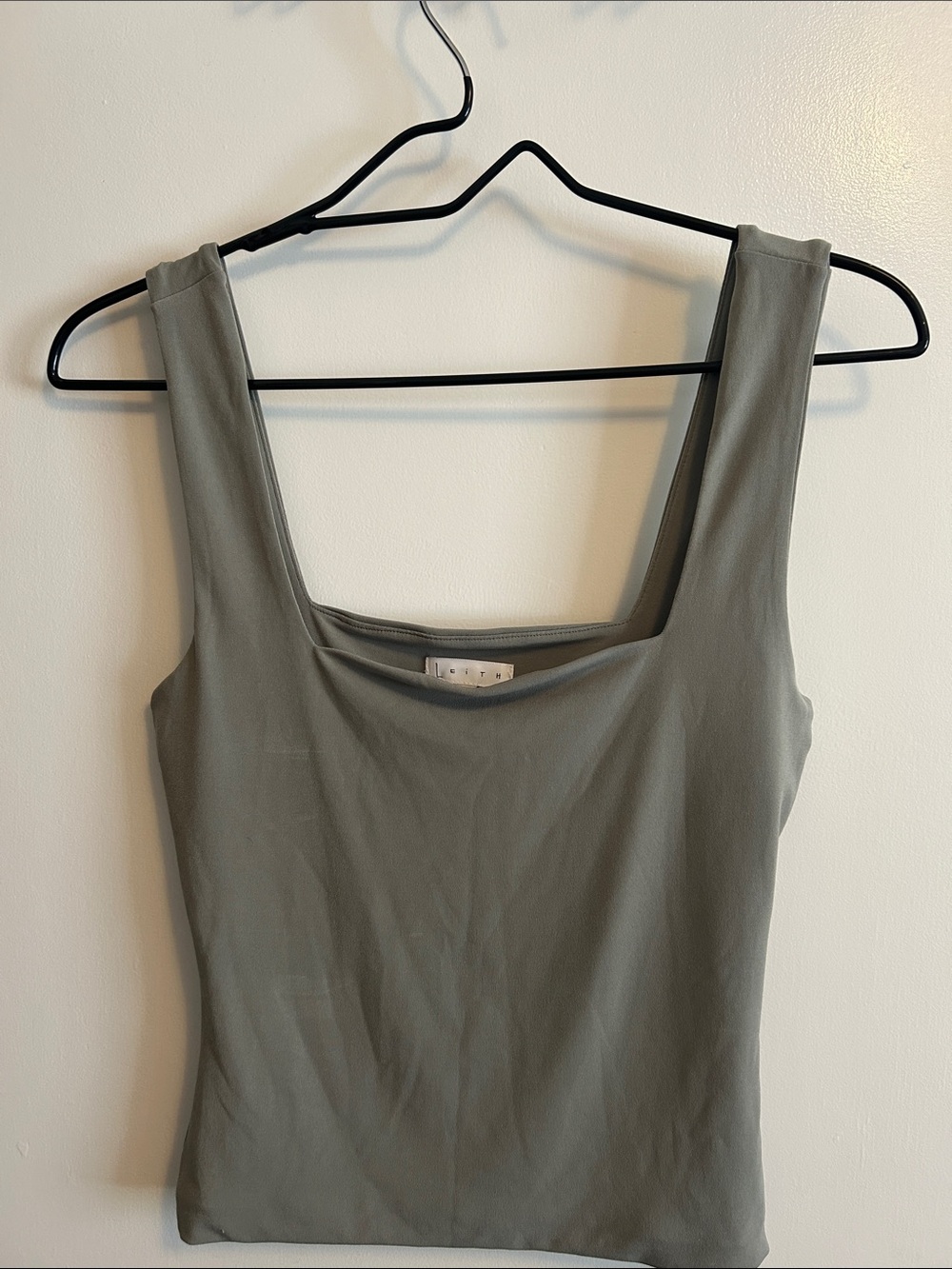 Leith Square Neck Tank Top - Olive